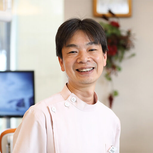 平井　友成